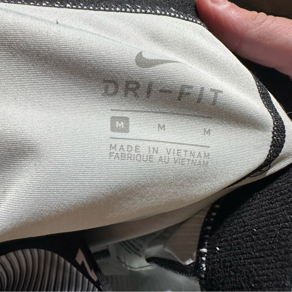 Nike Pro Womens Legging Sz M Monochrome black grey Patterned Leggings Dri-Fir - Picture 7 of 9